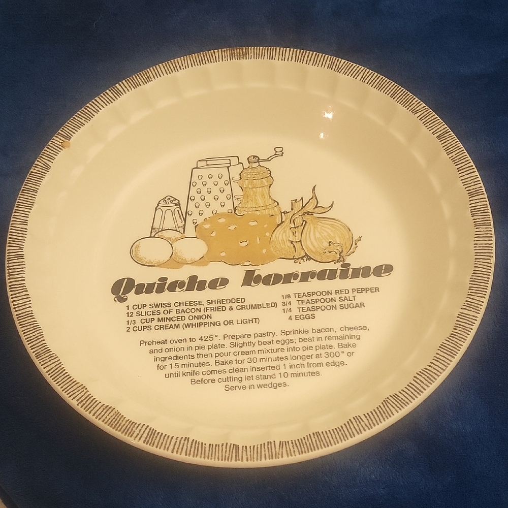 Royal China Quieche Lorraine Vintage Glass Receipe Pan. Minimal Flaws, See Pics